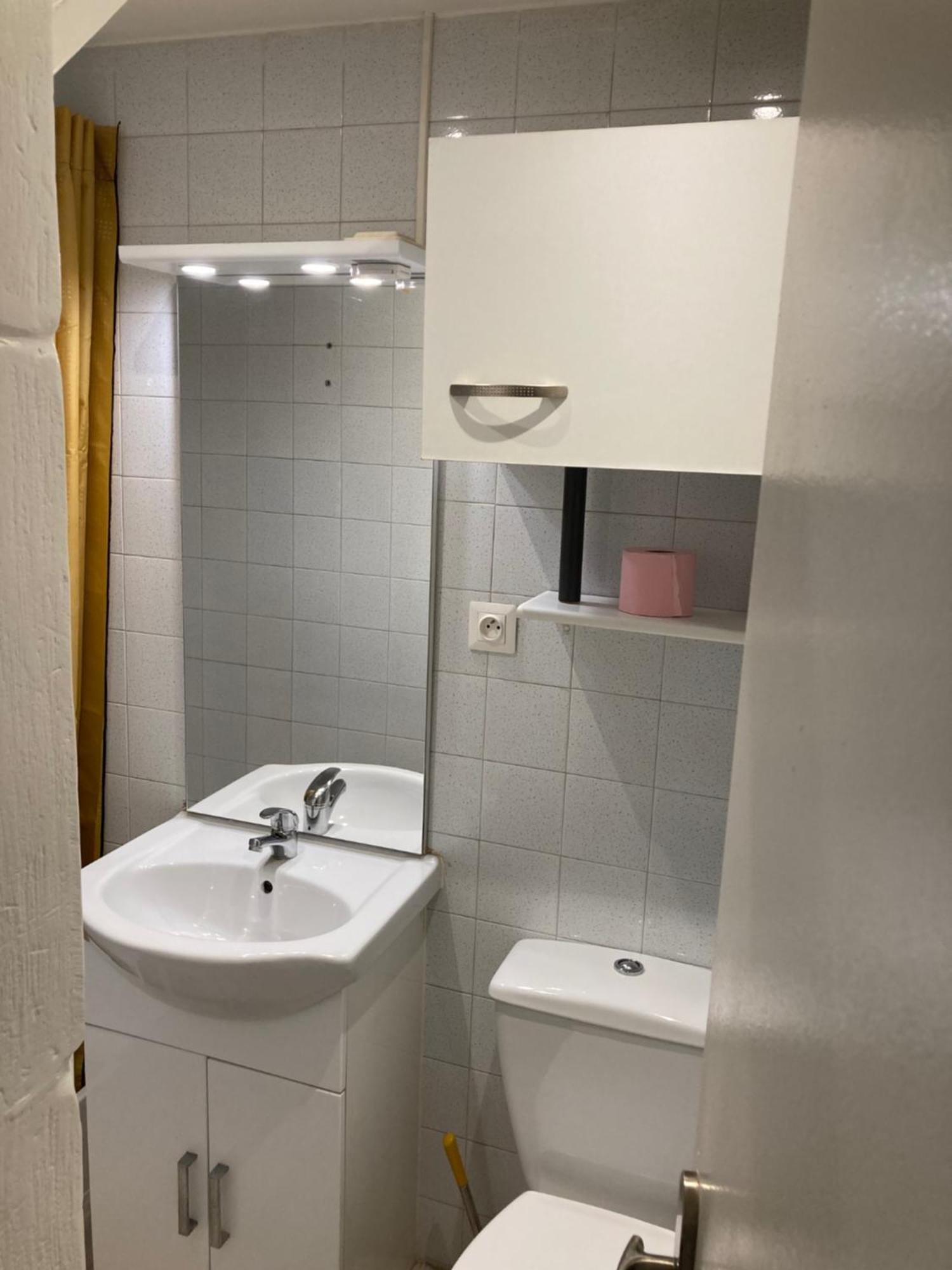 Le Tout Petit Qui A Tout D'Un Grand Chambéry Eksteriør billede